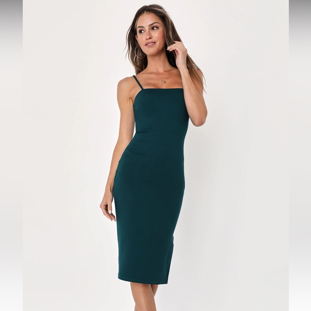 NWT Lulus midi dress